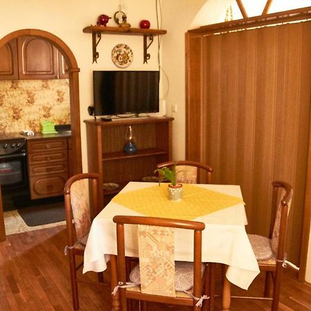 One Bedroom Apartment Simicic Rab Town Luaran gambar