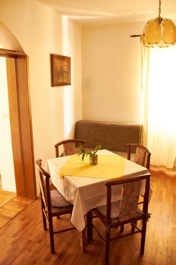 One Bedroom Apartment Simicic Rab Town Luaran gambar